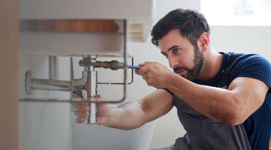 Sink faucet replacement in Battle Creek, IA